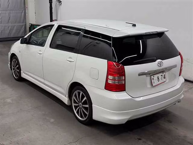 TOYOTA WISH