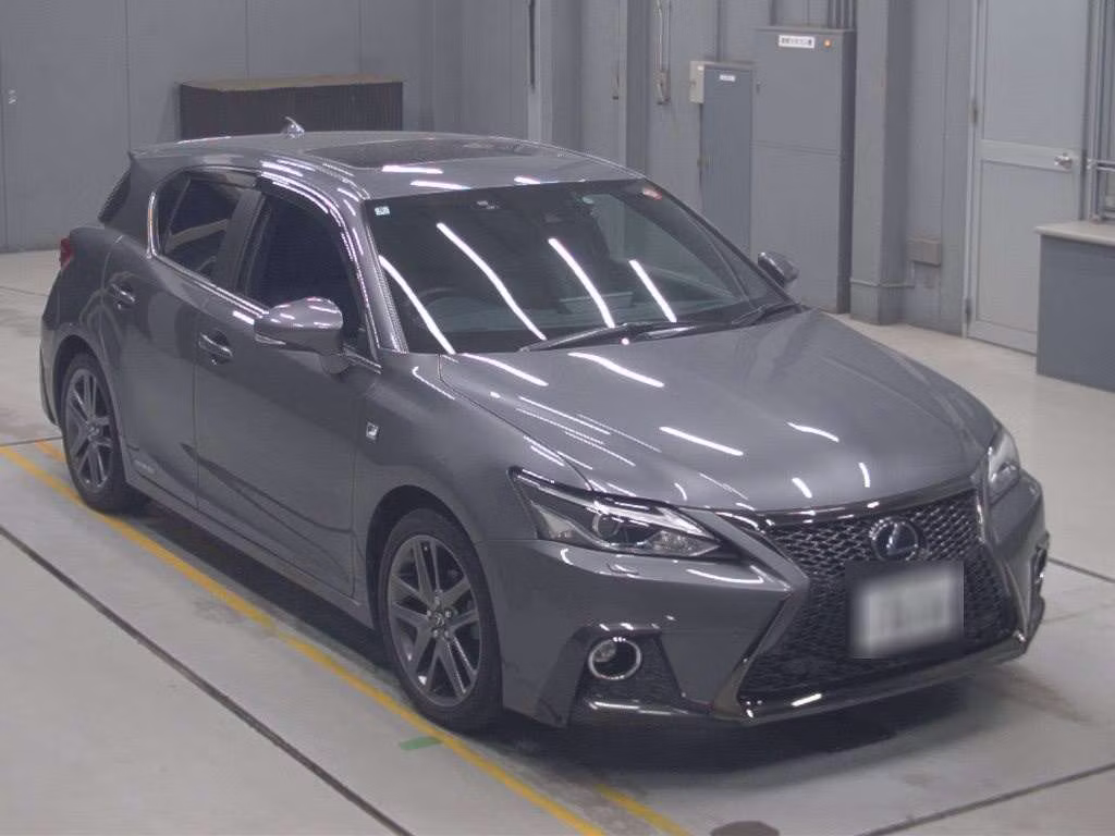 LEXUS CT200H
