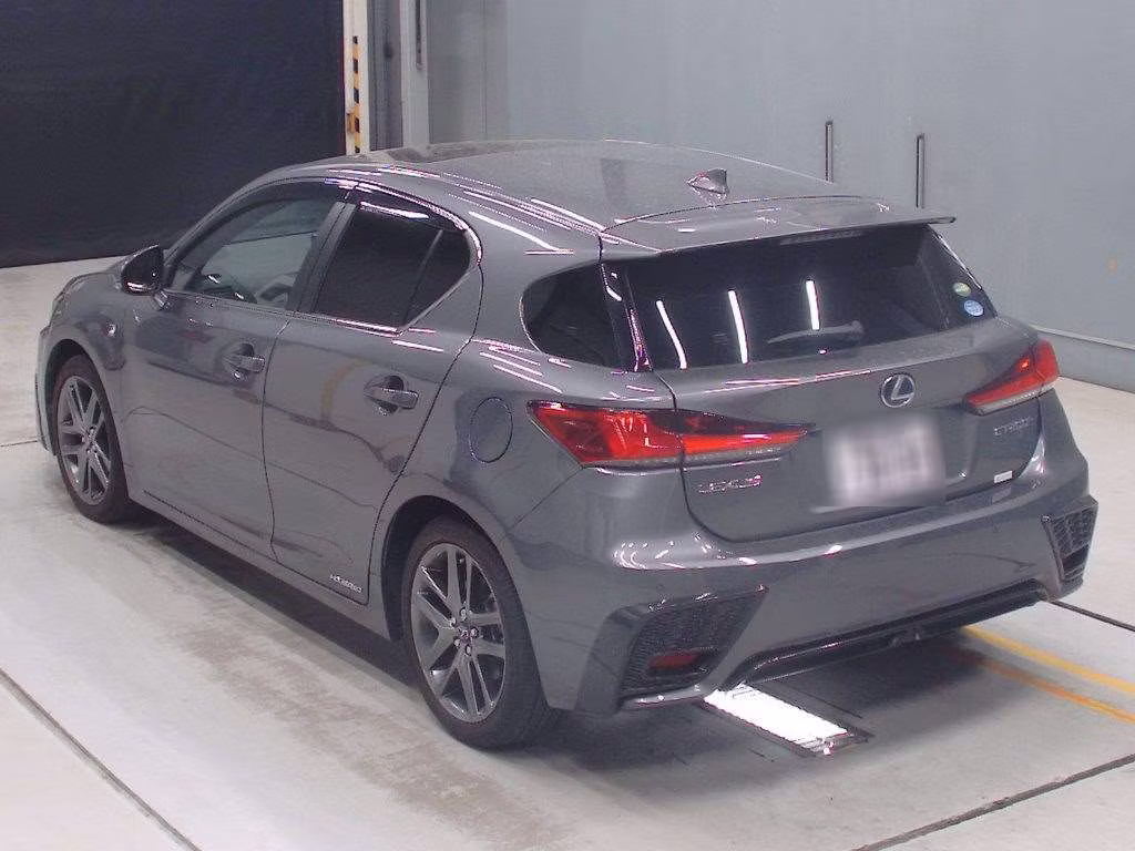 LEXUS CT200H