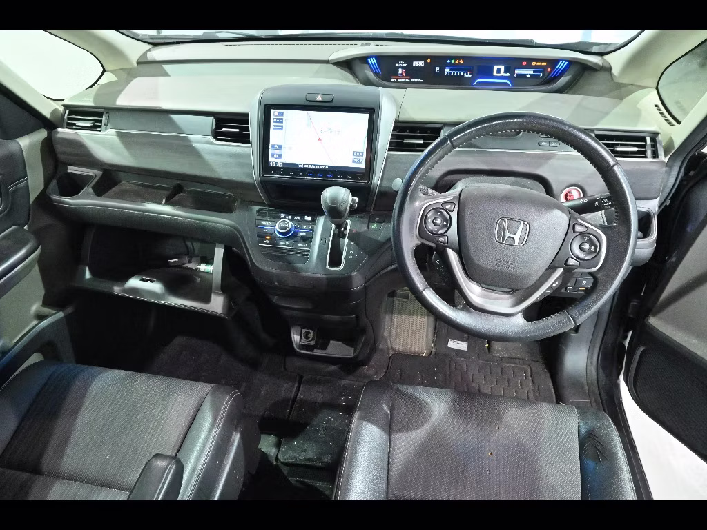 HONDA FREED+