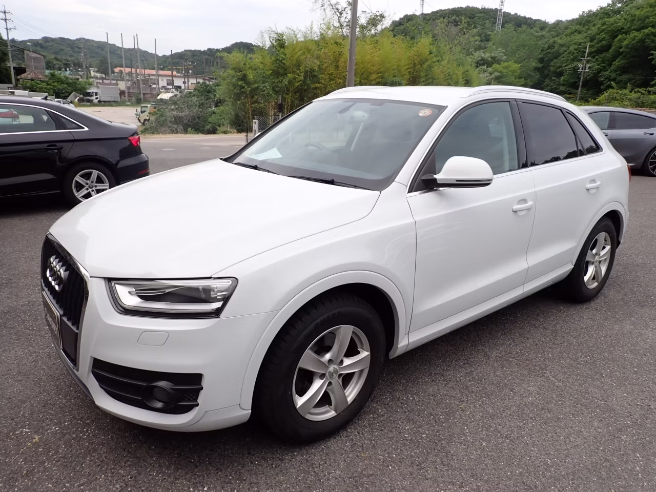 AUDI Q3