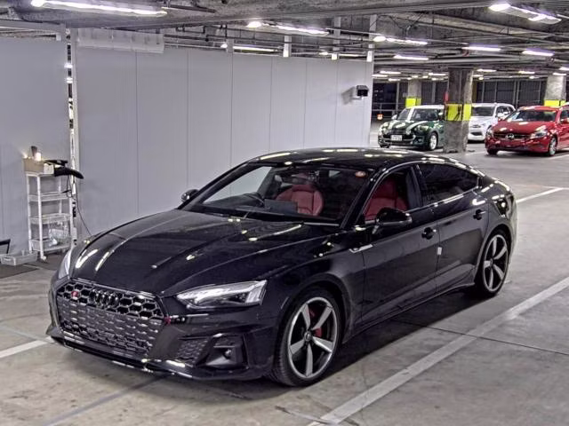 AUDI S5