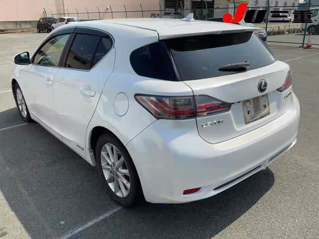 LEXUS CT200H