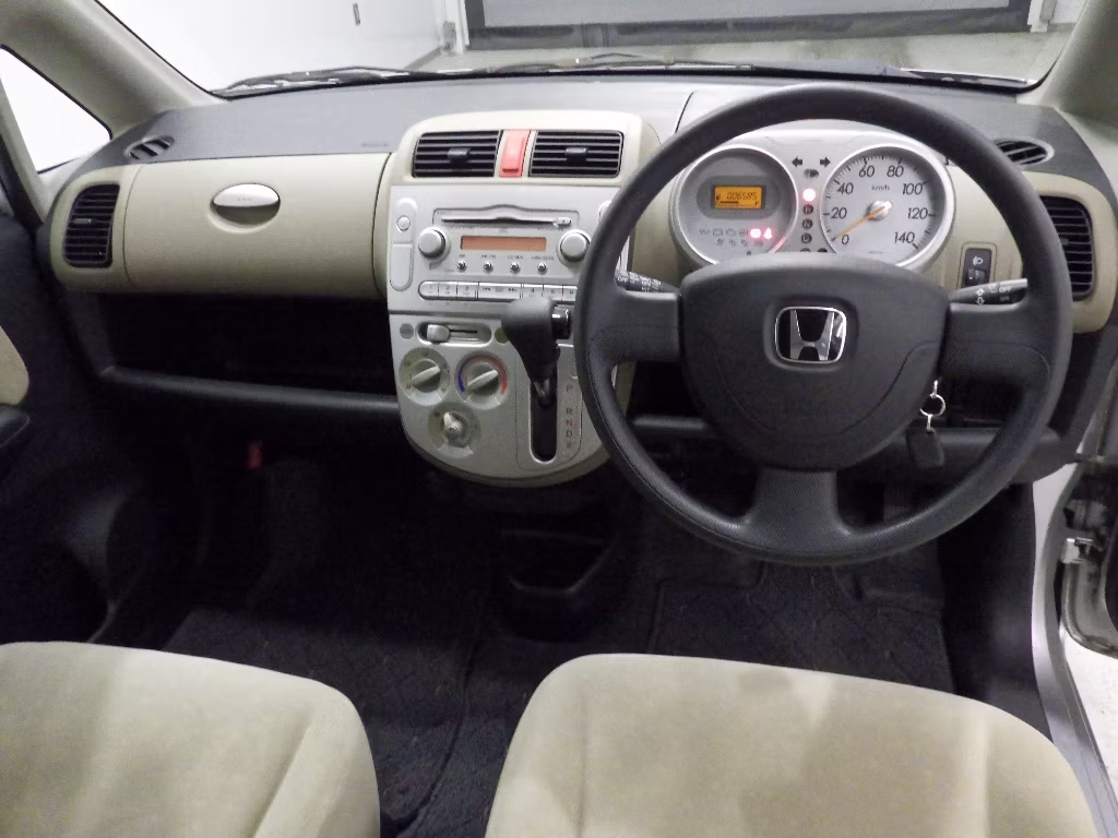 HONDA LIFE
