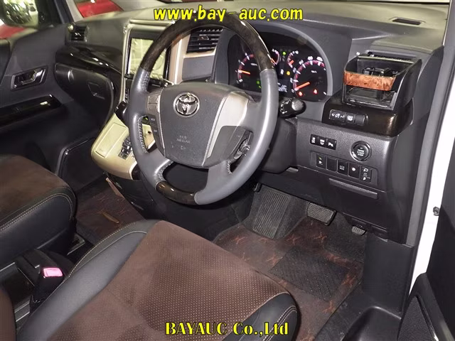 TOYOTA ALPHARD