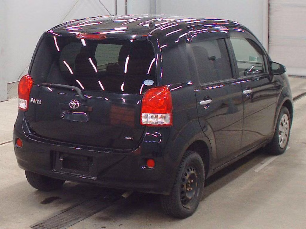 TOYOTA PORTE
