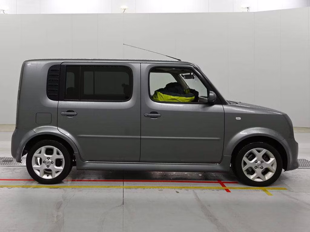 NISSAN CUBE CUBIC