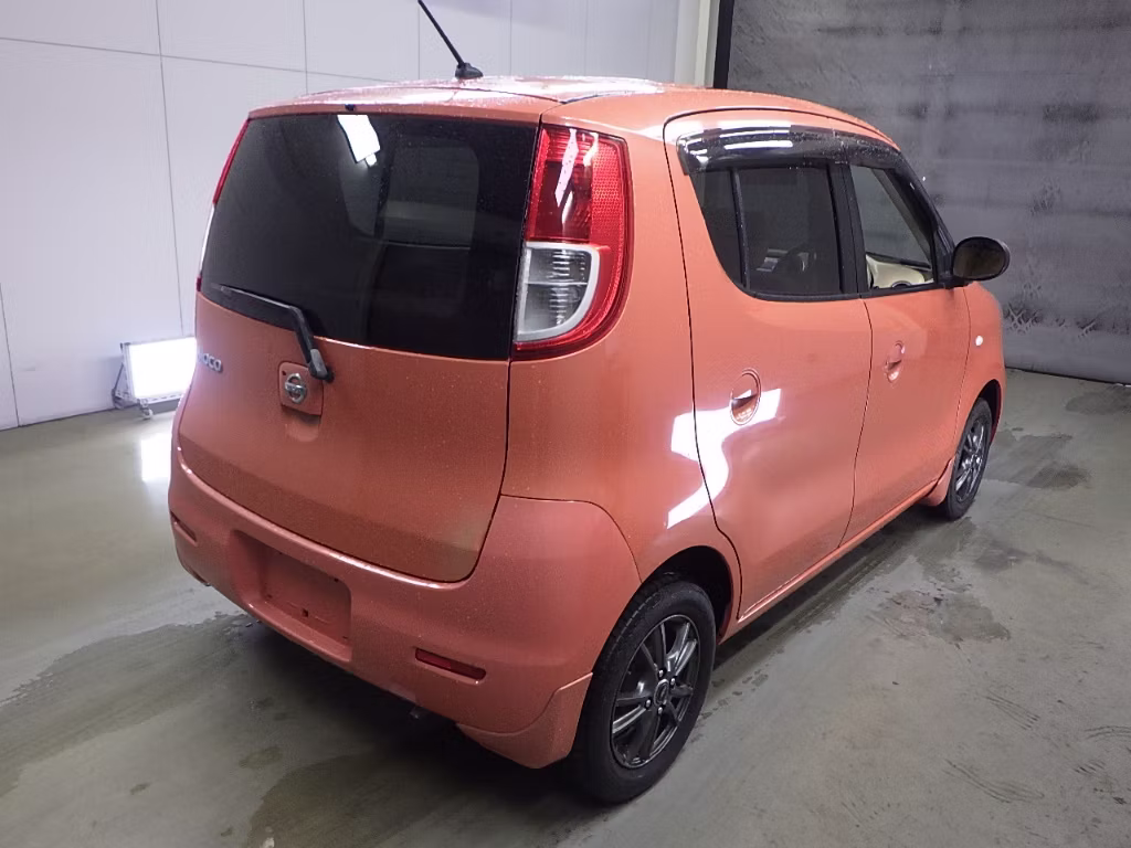 NISSAN MOCO