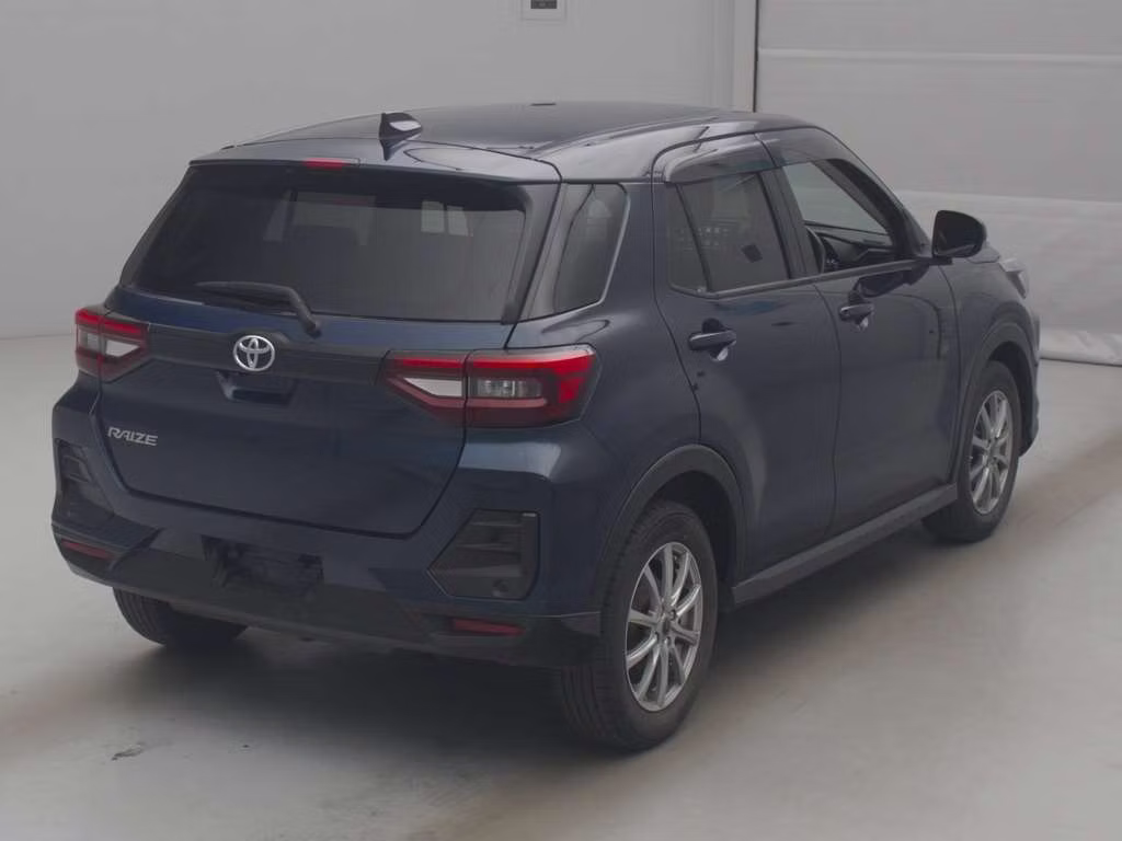 TOYOTA RAIZE