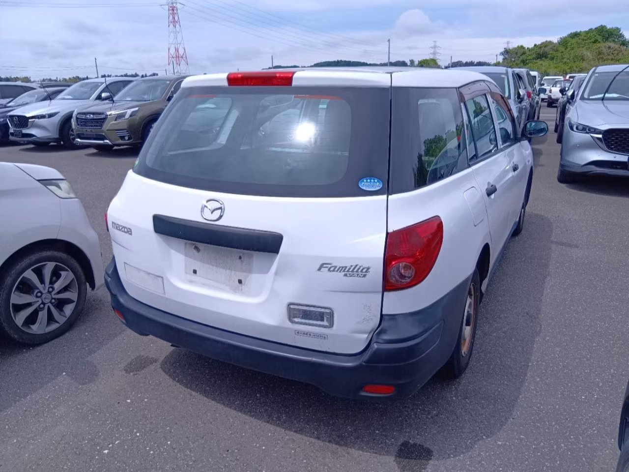 MAZDA FAMILIA