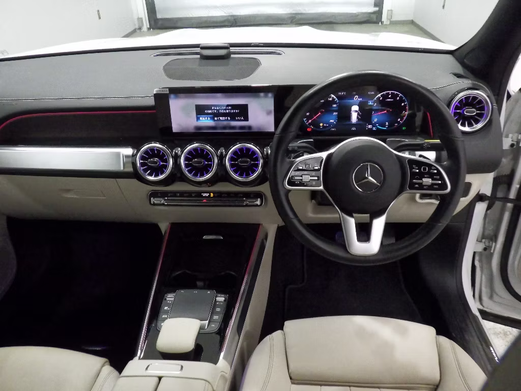 MERCEDES-BENZ GLB-CLASS