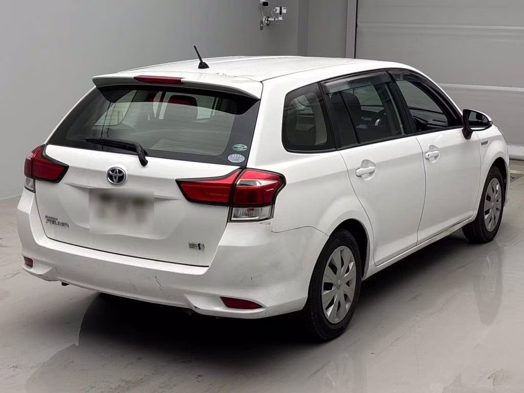 TOYOTA COROLLA FIELDER