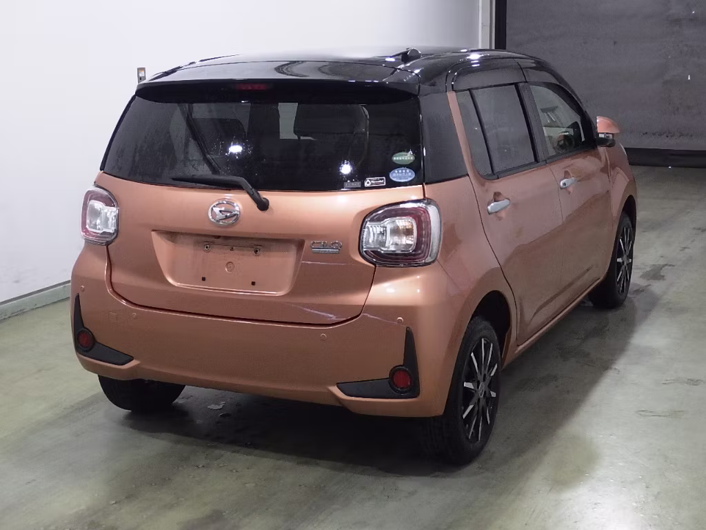 DAIHATSU BOON