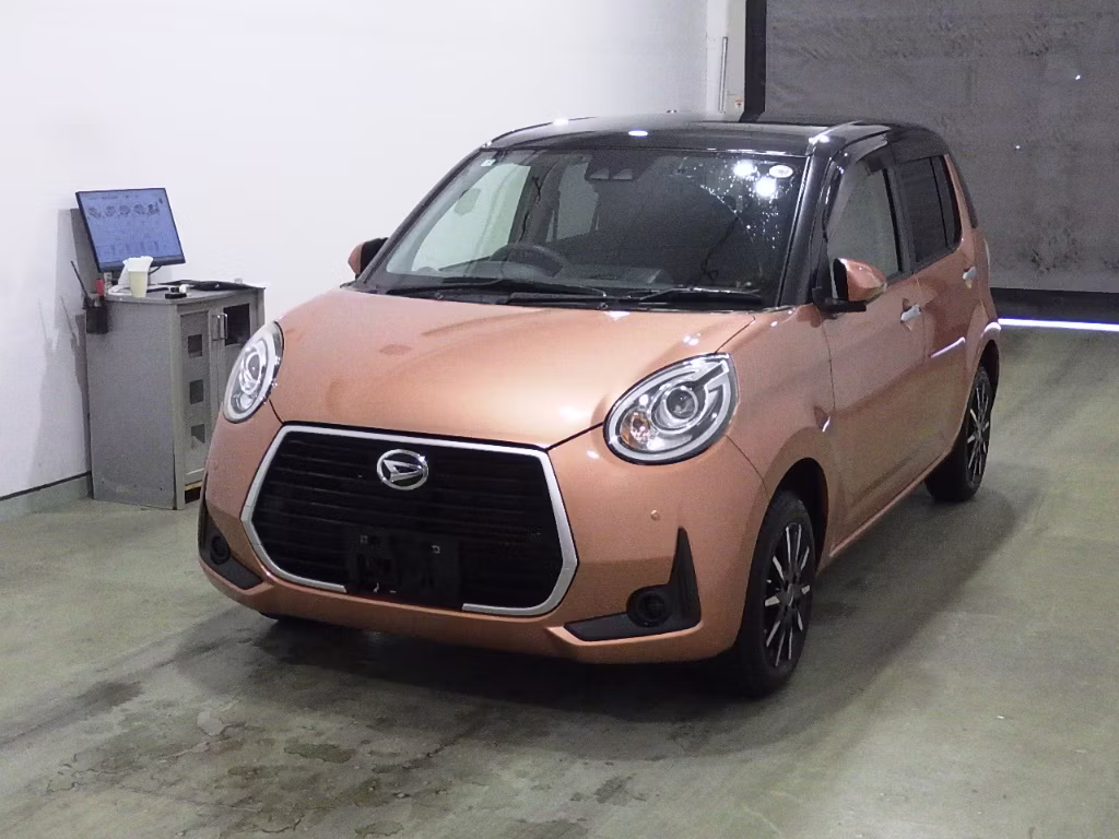 DAIHATSU BOON