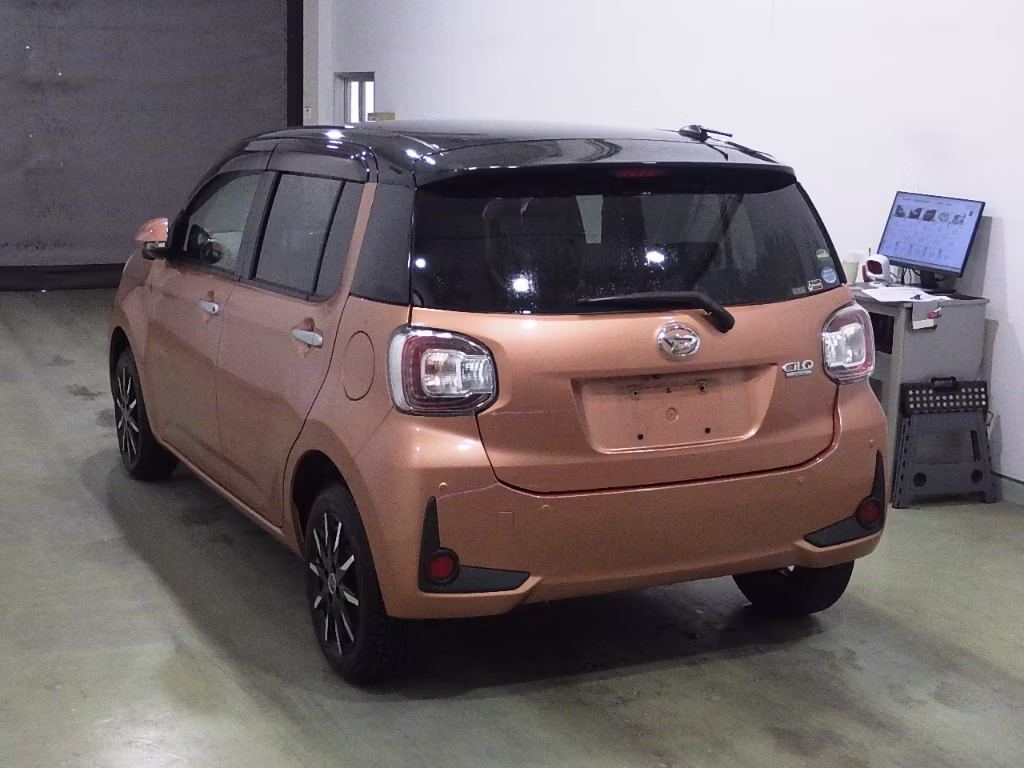 DAIHATSU BOON