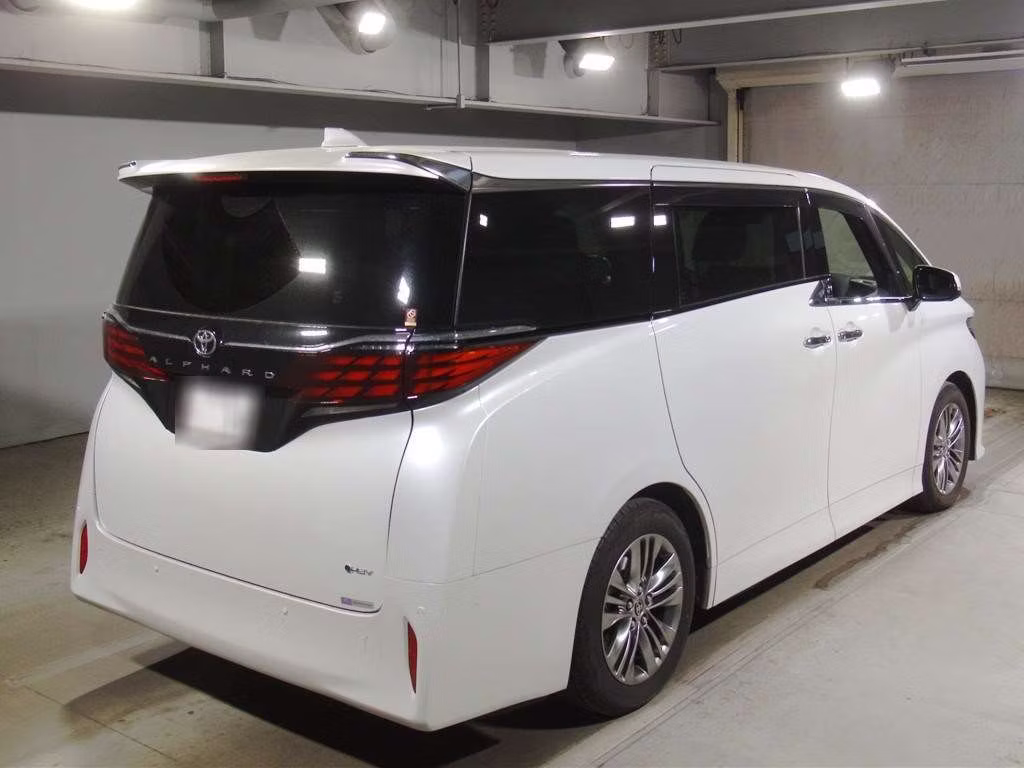 TOYOTA ALPHARD