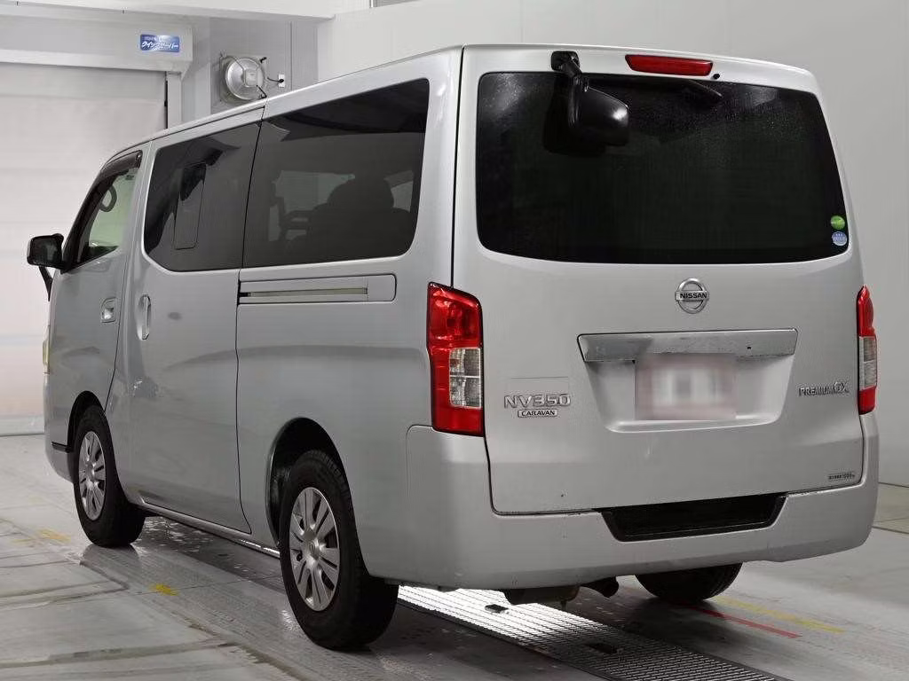 NISSAN NV350 CARAVAN