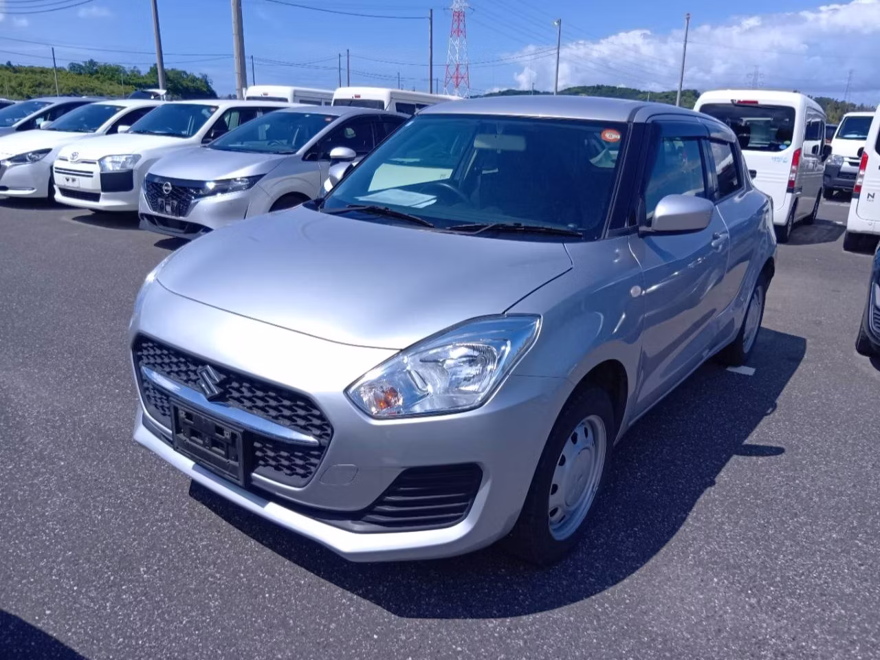 SUZUKI SWIFT