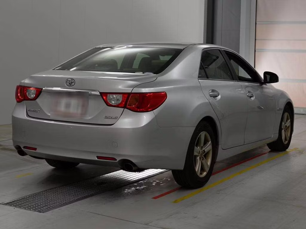 TOYOTA MARK X