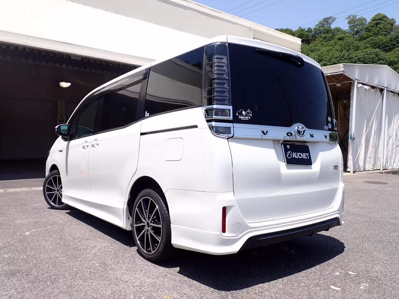 TOYOTA VOXY