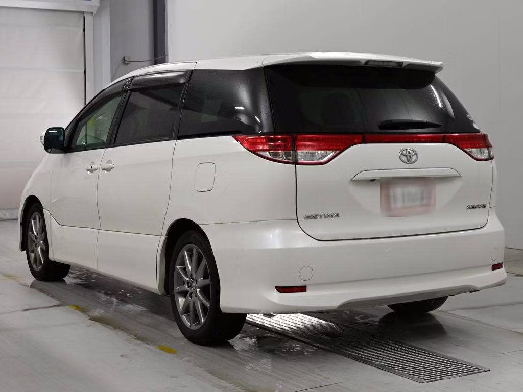 TOYOTA ESTIMA