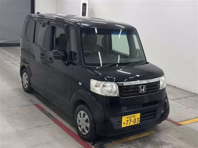 HONDA N-BOX