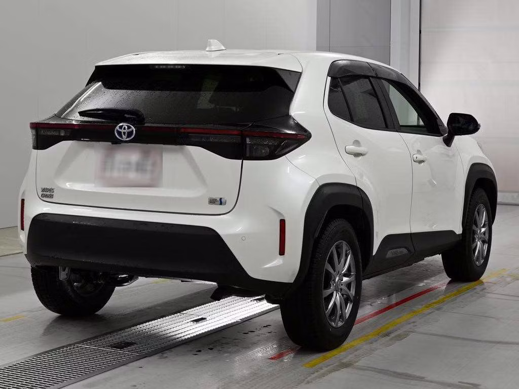 TOYOTA YARIS CROSS