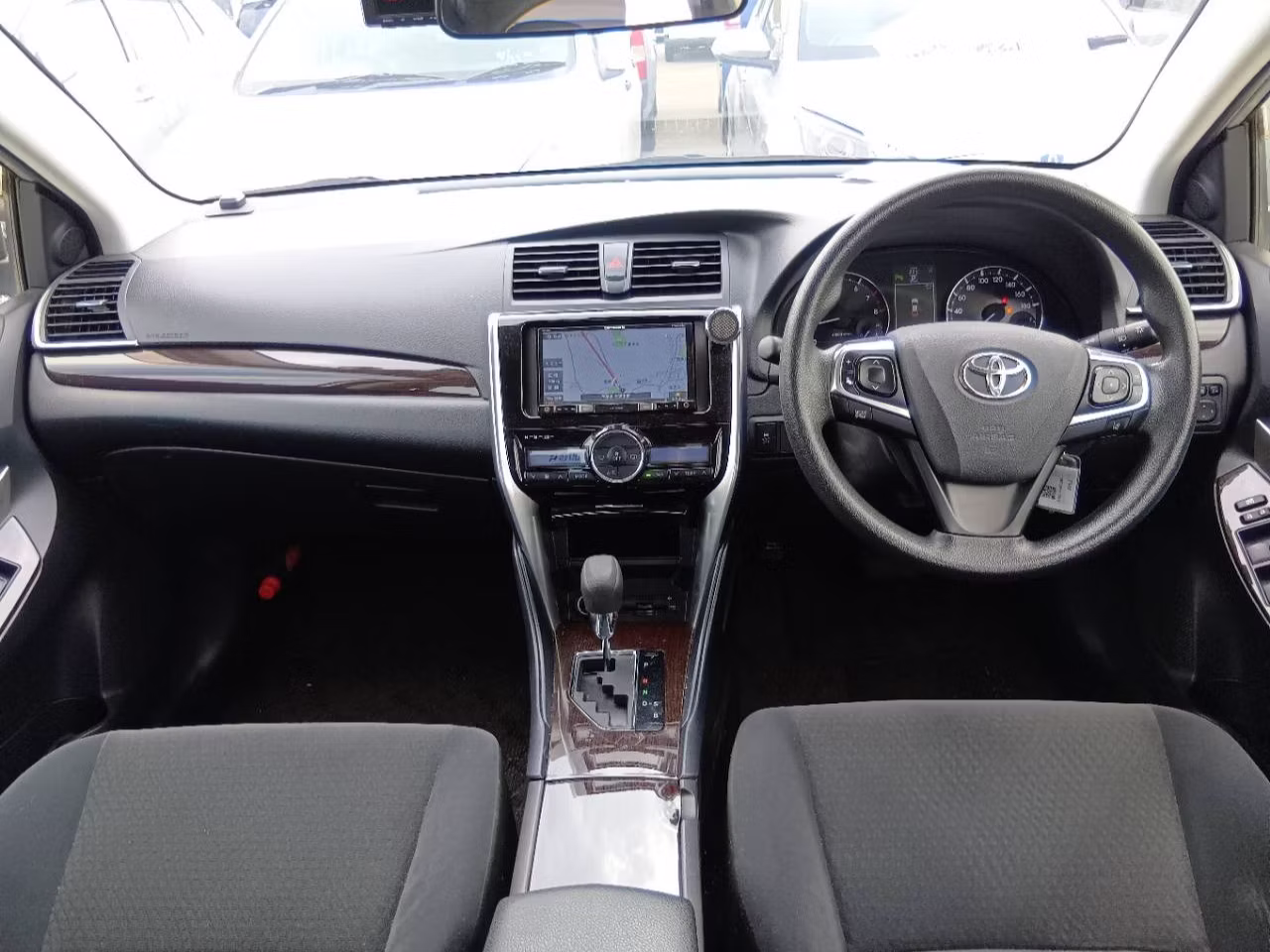 TOYOTA PREMIO