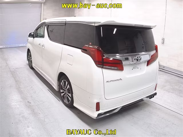 TOYOTA ALPHARD