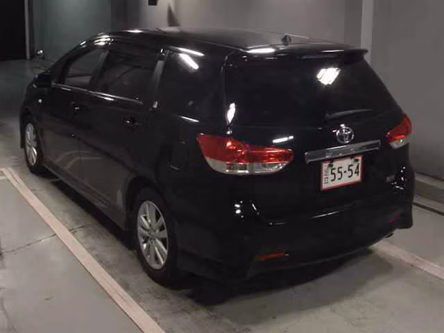 TOYOTA WISH