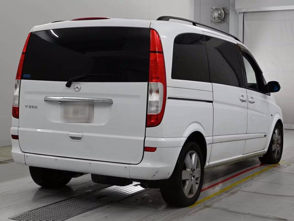 MERCEDES-BENZ V-CLASS
