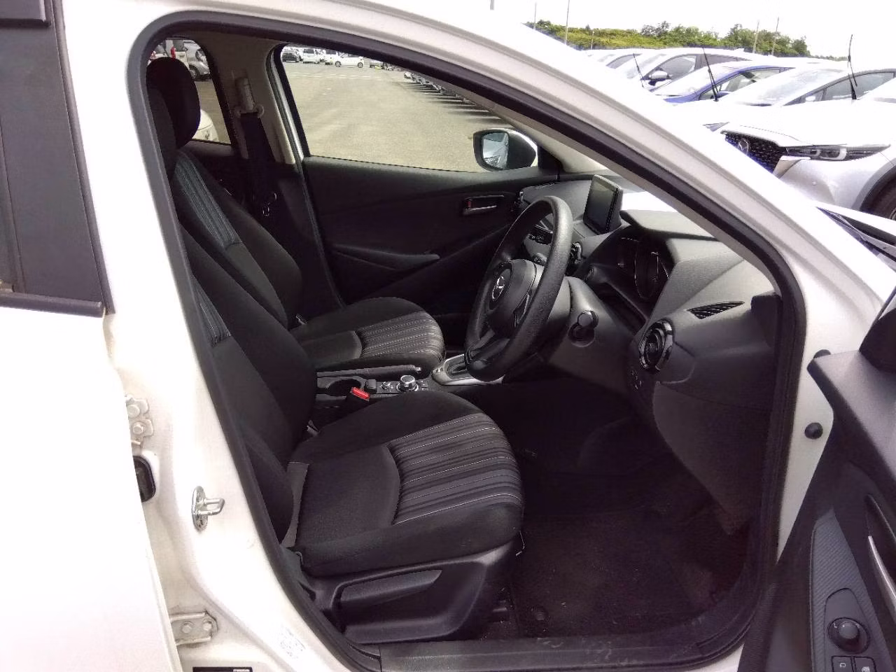 MAZDA MAZDA2