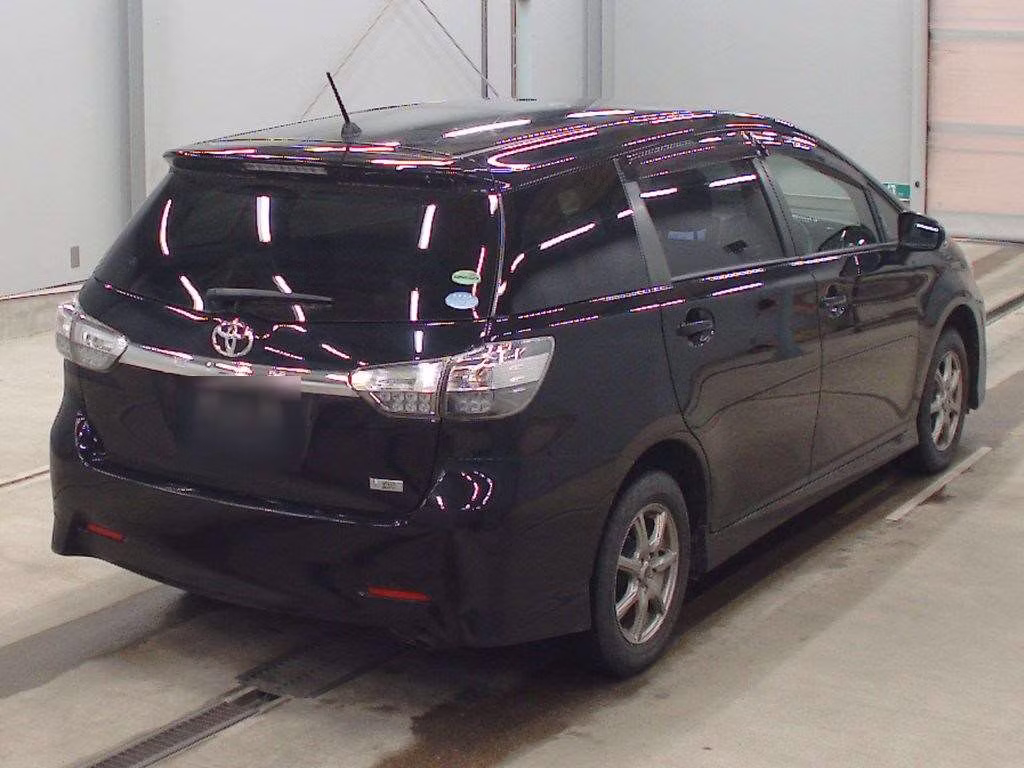 TOYOTA WISH