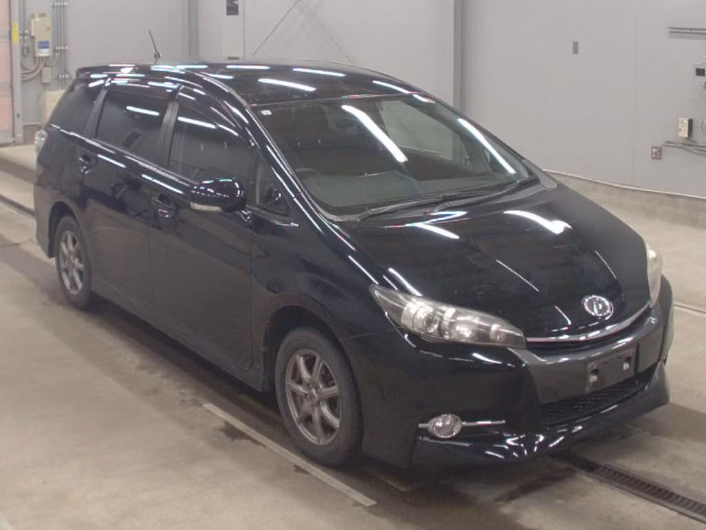 TOYOTA WISH