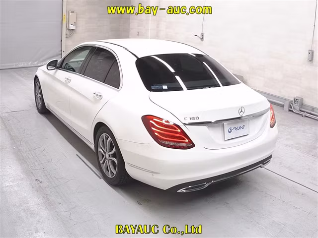 MERCEDES-BENZ C-CLASS