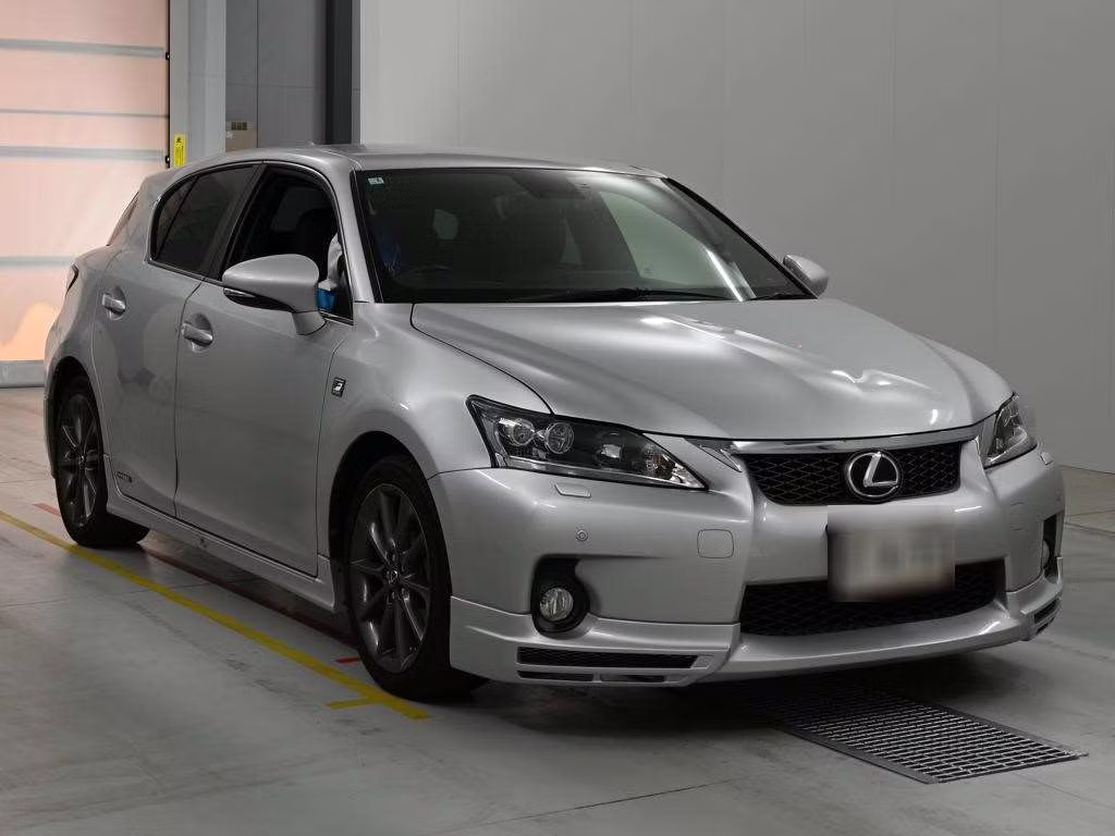 LEXUS CT200H