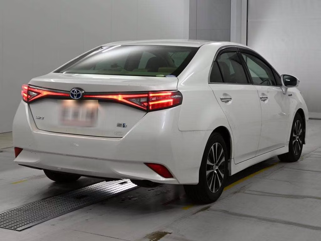 TOYOTA SAI