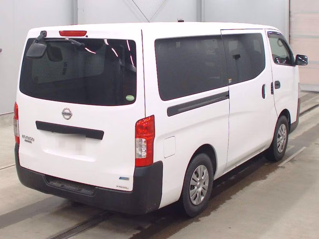 NISSAN NV350 CARAVAN