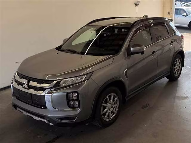 MITSUBISHI RVR