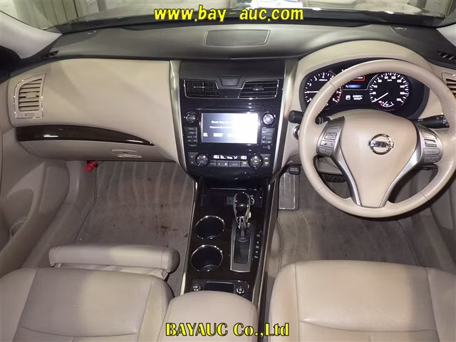 NISSAN TEANA