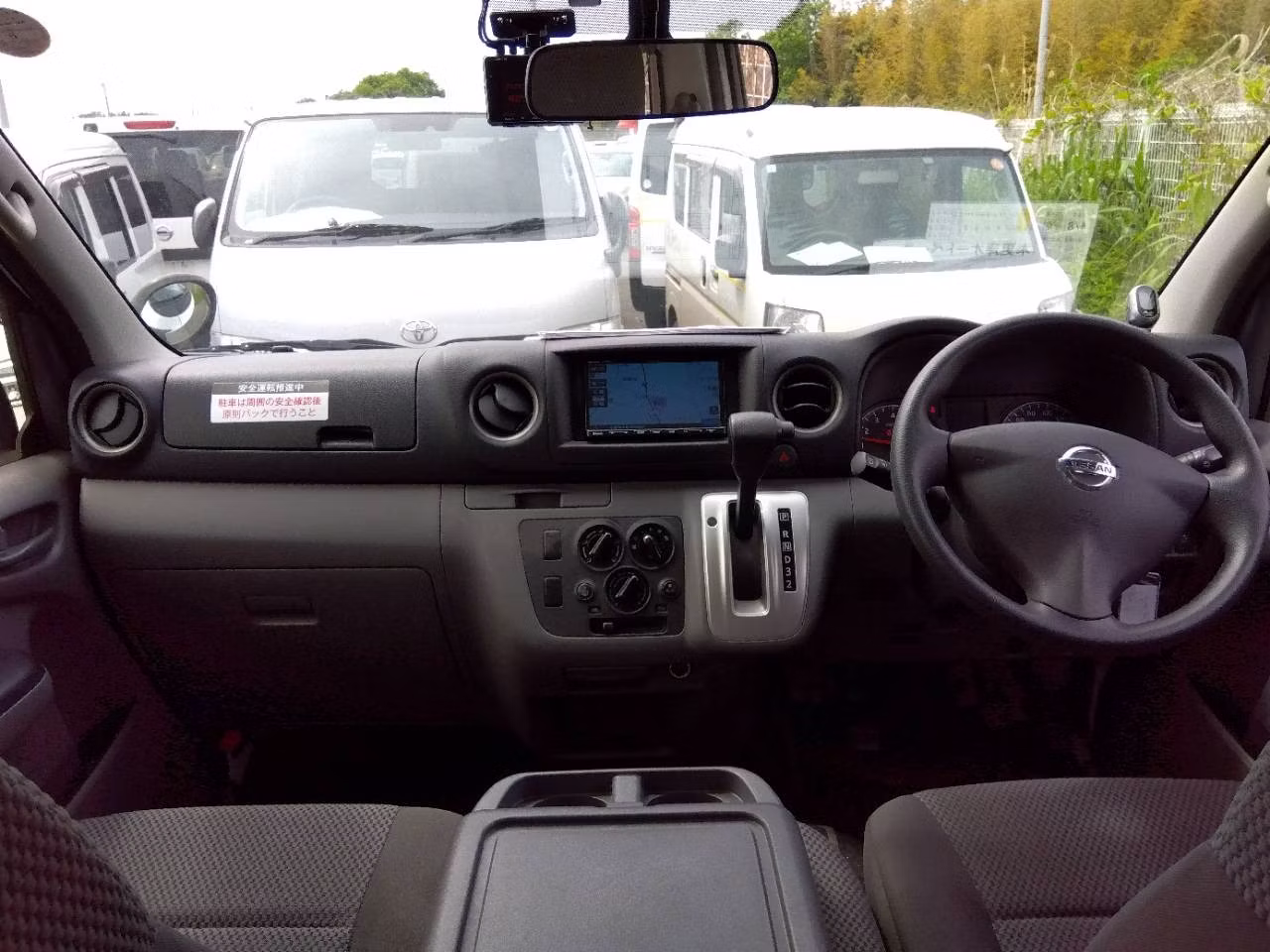 NISSAN NV350 CARAVAN