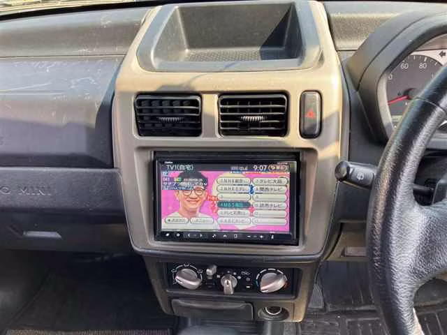MITSUBISHI PAJERO MINI