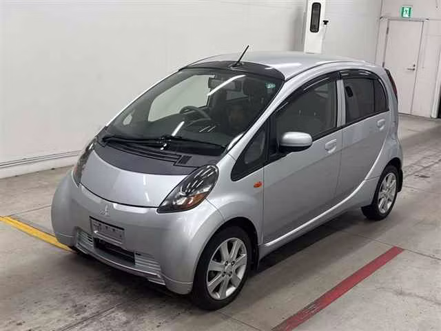 MITSUBISHI I