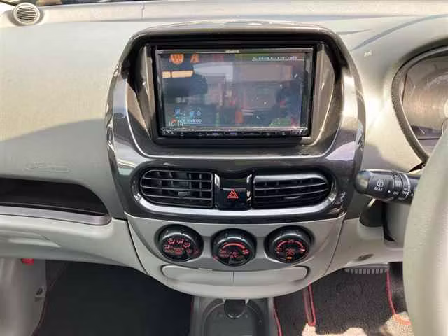 MITSUBISHI I