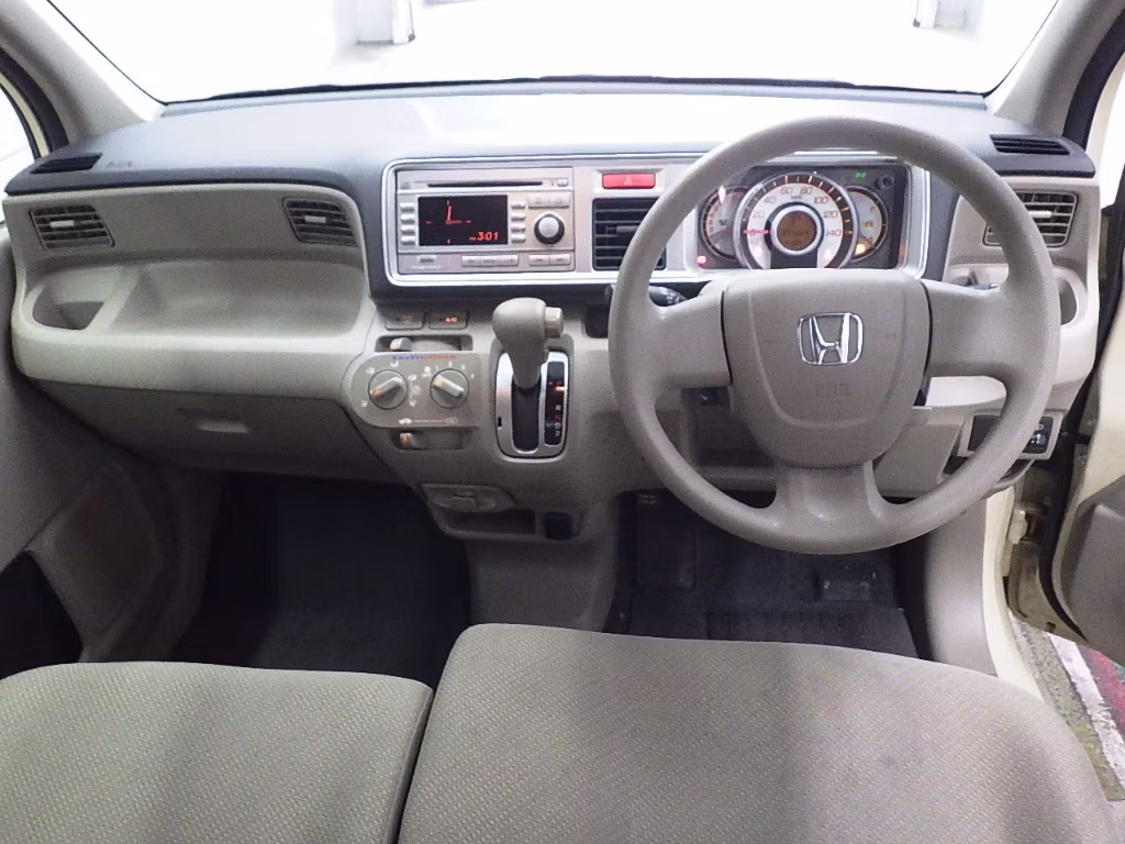 HONDA LIFE