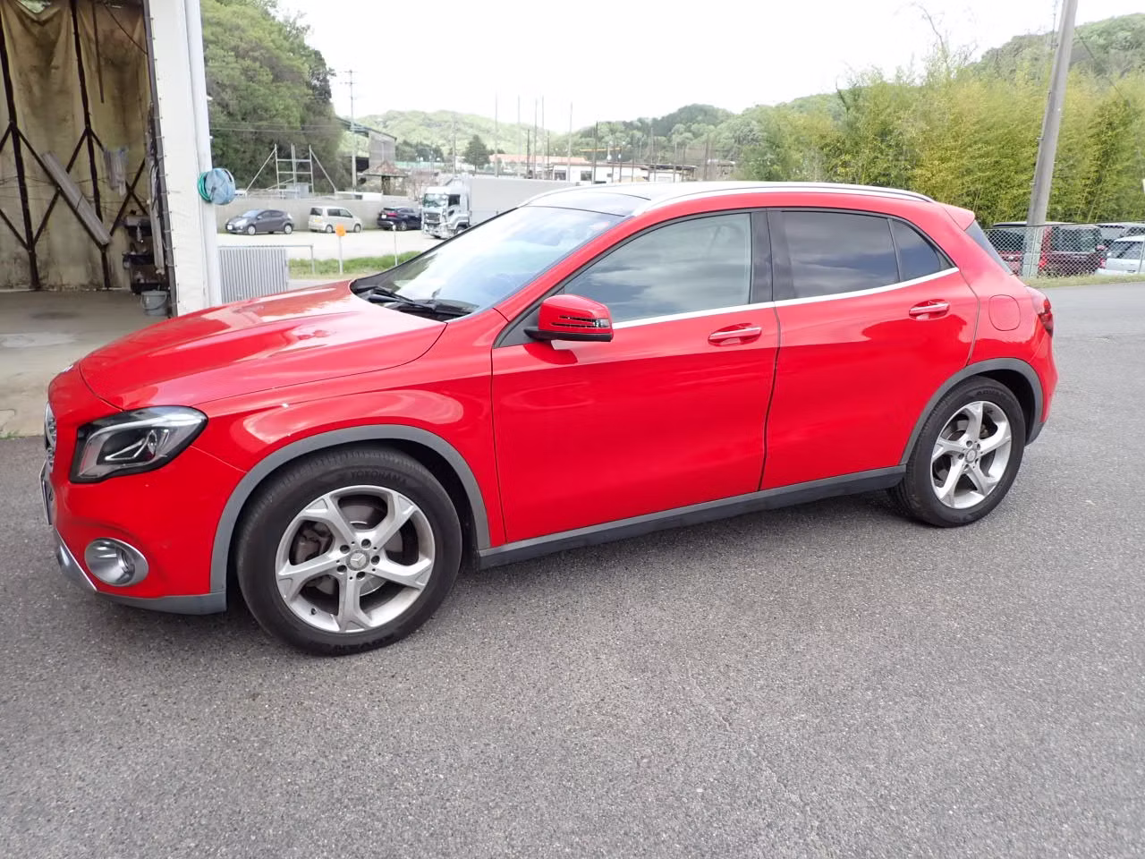 MERCEDES-BENZ GLA-CLASS