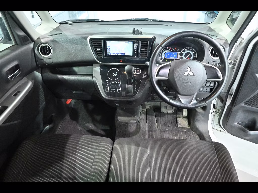 MITSUBISHI EK SPACE