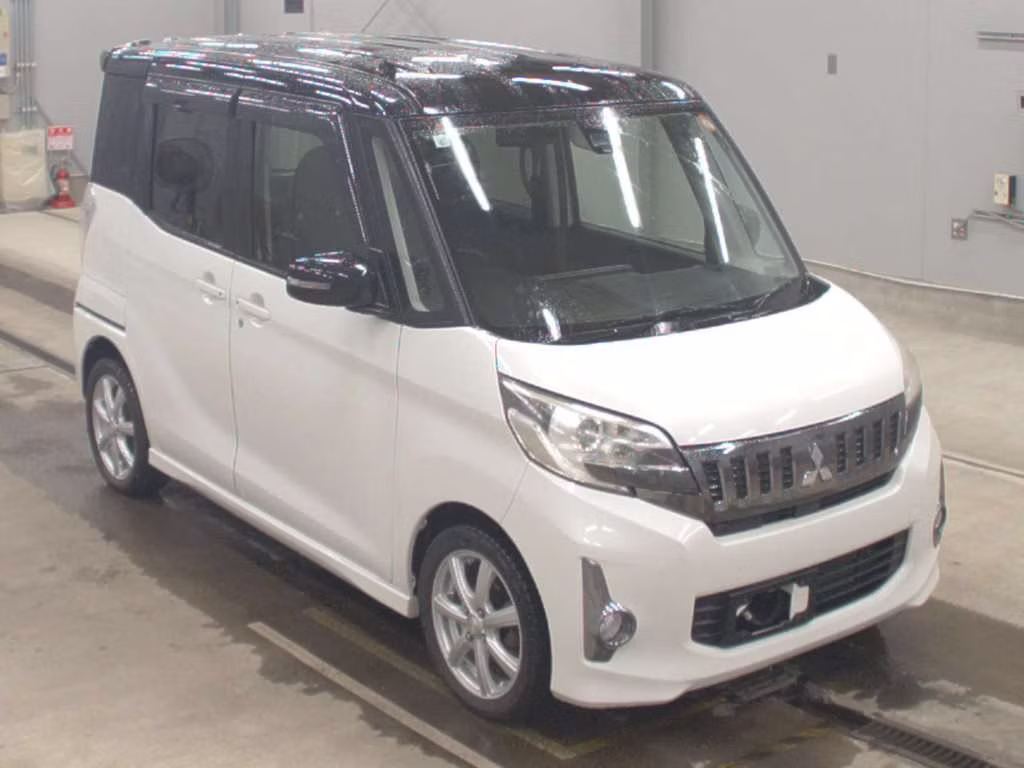 MITSUBISHI EK SPACE