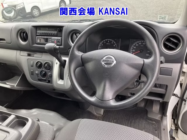 NISSAN NV350 CARAVAN