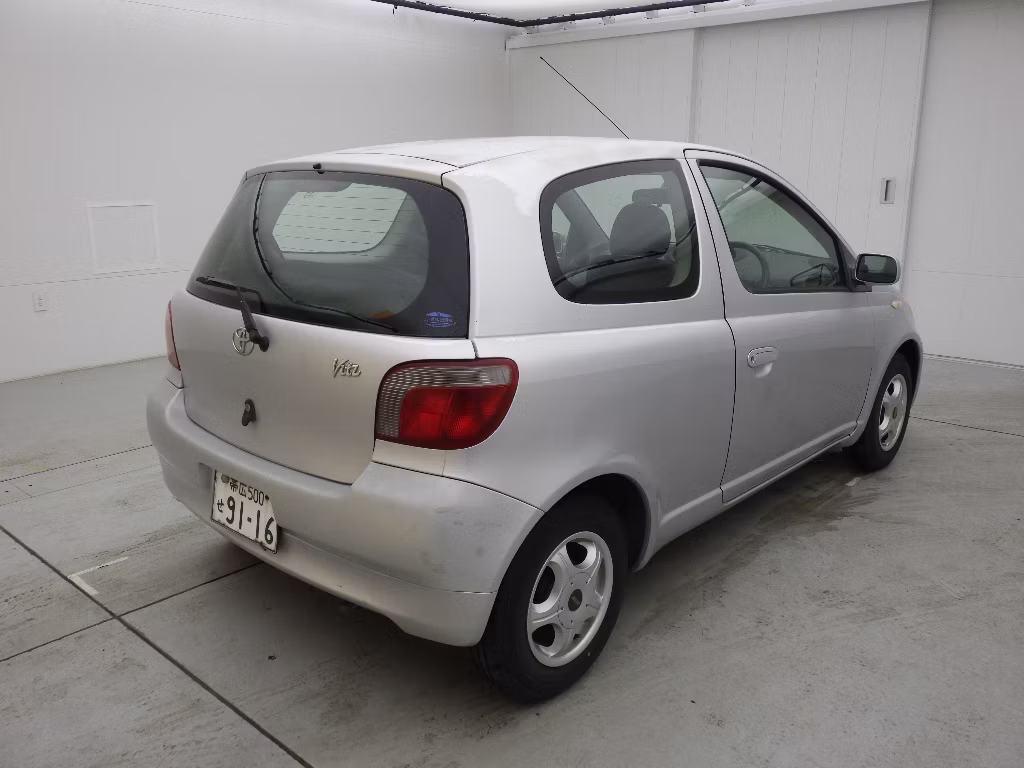 TOYOTA VITZ